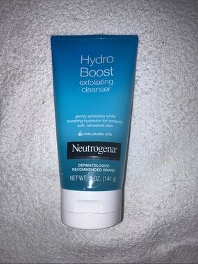 Neutrogena Hydro Boost Exfoliating Cleanser - Blue and White